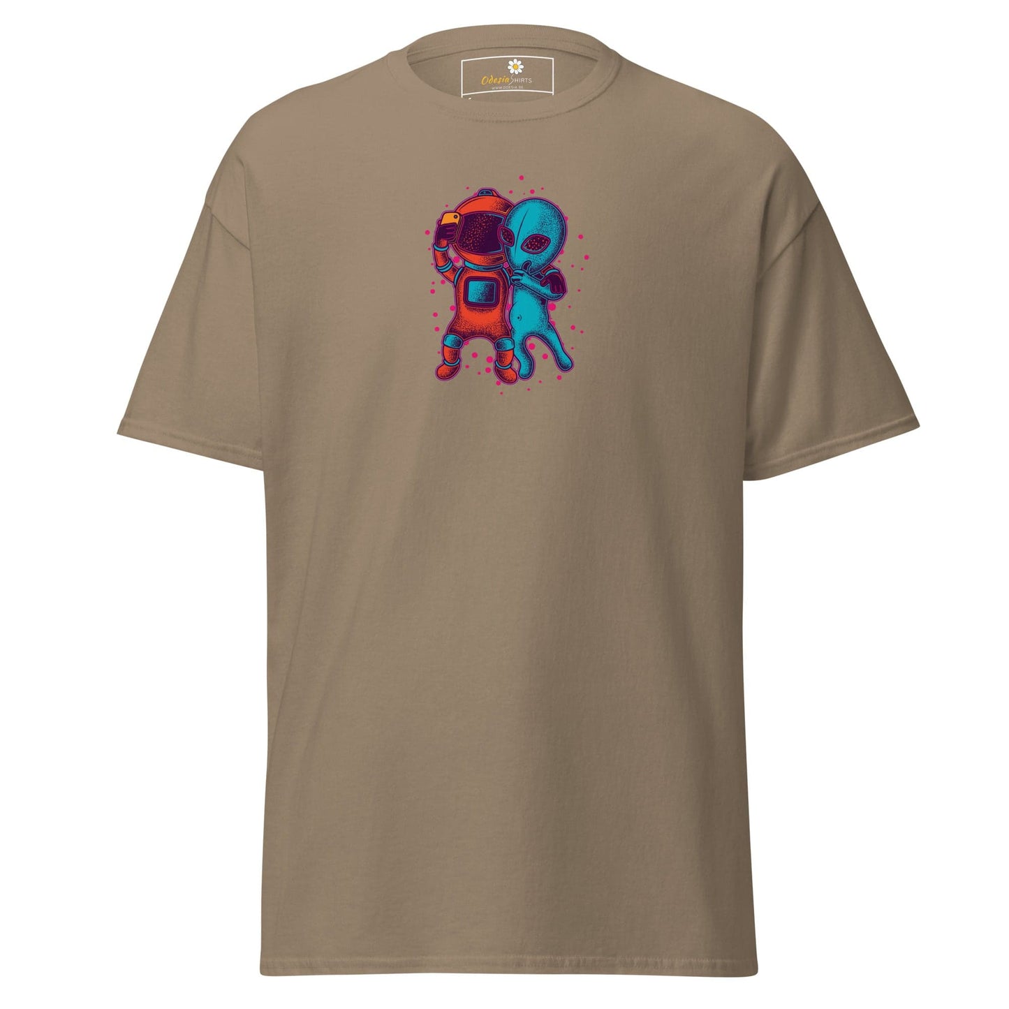 Unisex classic t-shirt - ASTRONAUT ALIEN SELFIE - REGULAR - Brown Savana / S